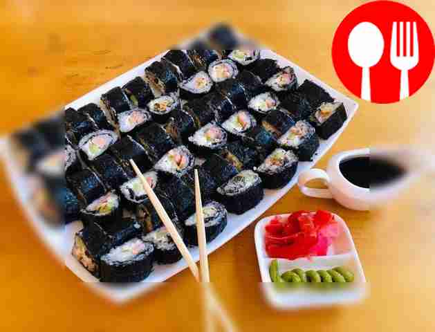 Роллы из морепродуктов с рисом