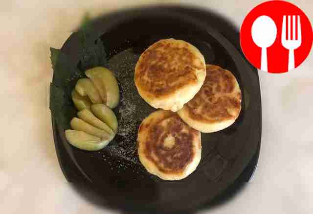 Simple cottage cheese pancakes