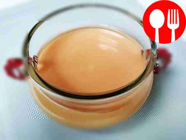 Sweet caramel in a frying pan