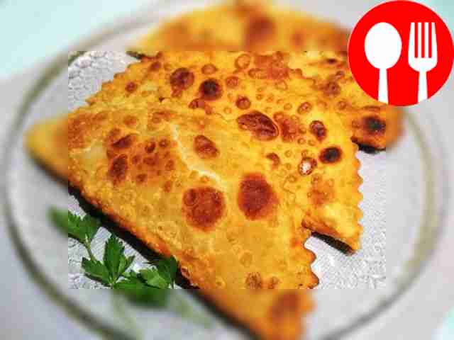 Вкусные чебуреки с говядиной