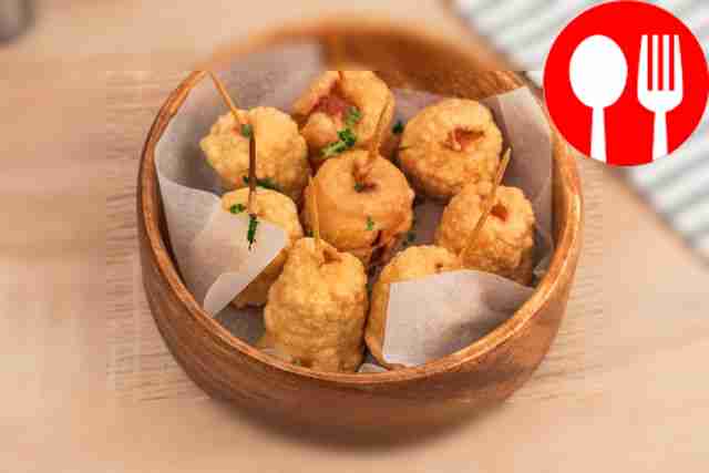 Сосиски в панировке