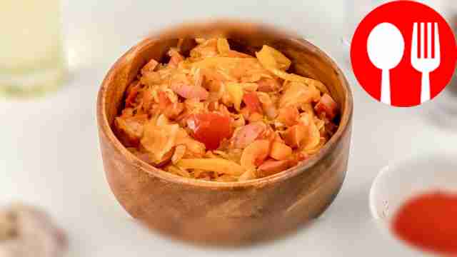 Stewed sauerkraut with sausages