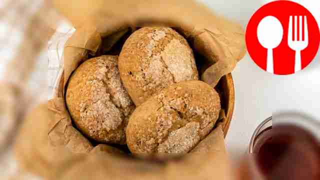 Gingerbread cookies in the oven