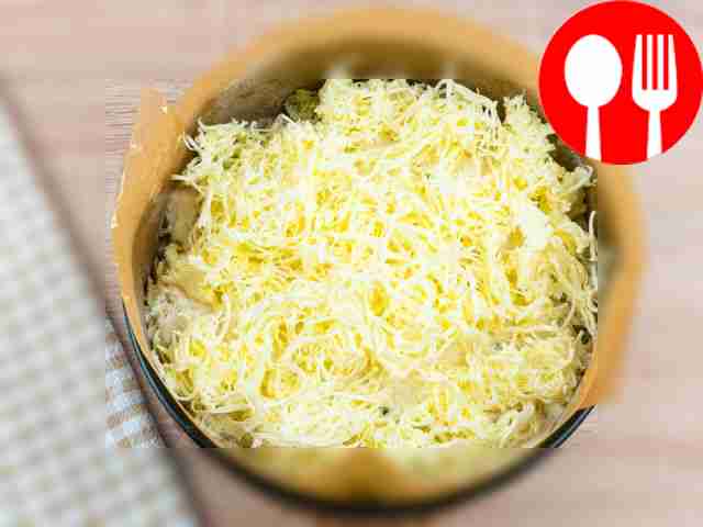 Завершать слои следует сухой смесью, поверх...