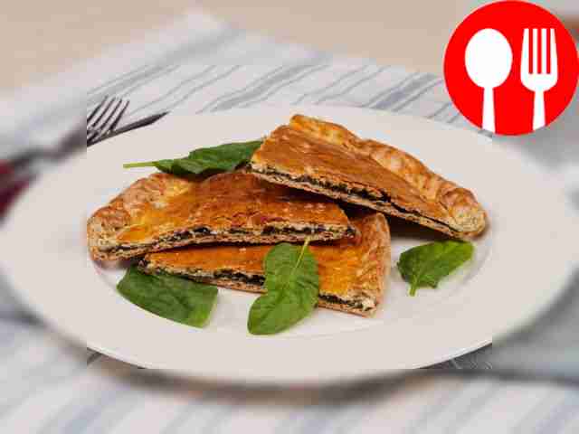 Pie with sorrel in the oven