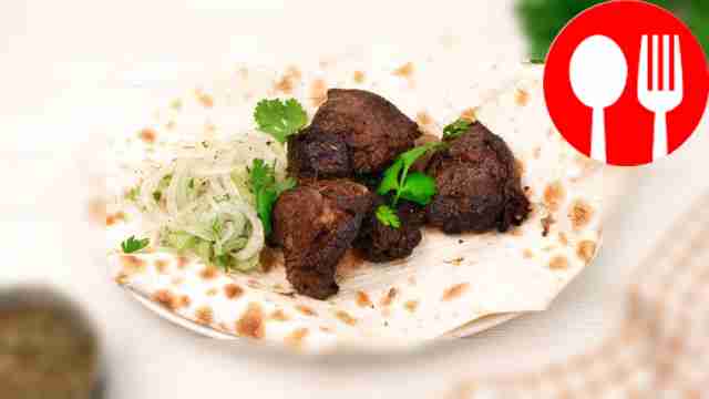 Spicy lamb shish kebab