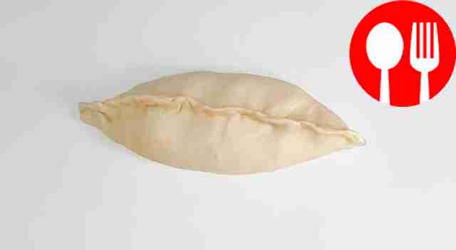 Roll each ball into a layer, put the filling...