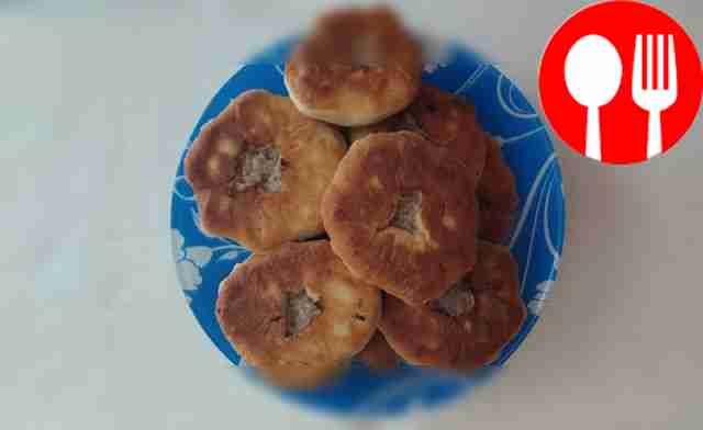 Hearty belyashi with pork