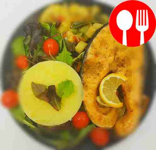 Appetizing chum salmon with zucchini