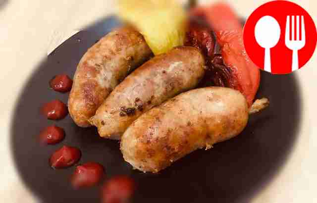 Fragrant kupaty in a frying pan