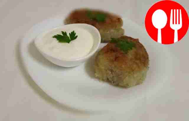 Hot sorcerers with minced meat