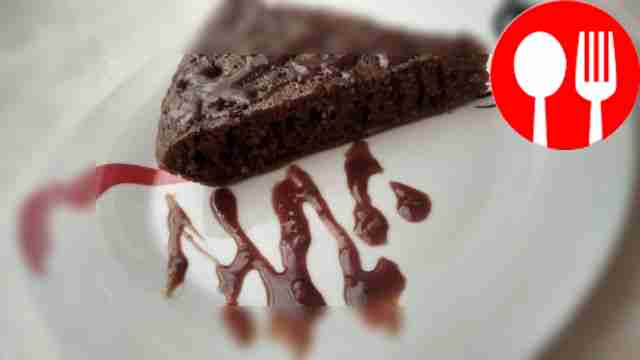 Place the pieces of chocolate manna on a dish....