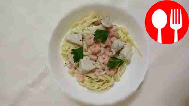 Тальятелле с морепродуктами и индейкой