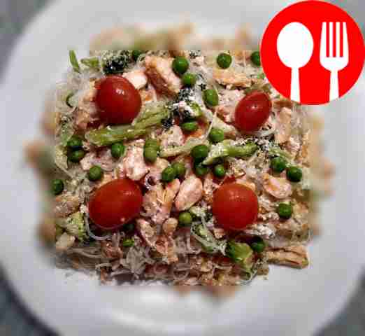 Healthy seafood recipe with pasta