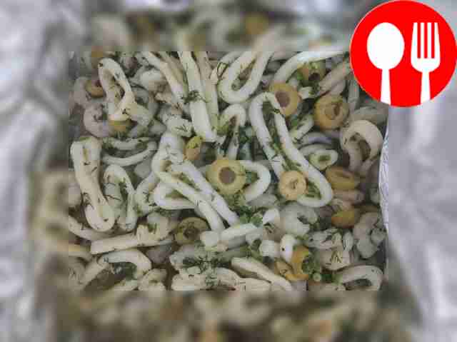 Cover the seafood with another sheet of foil,...