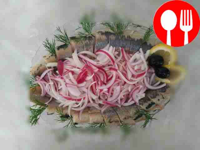Lightly salted herring with pickled onions