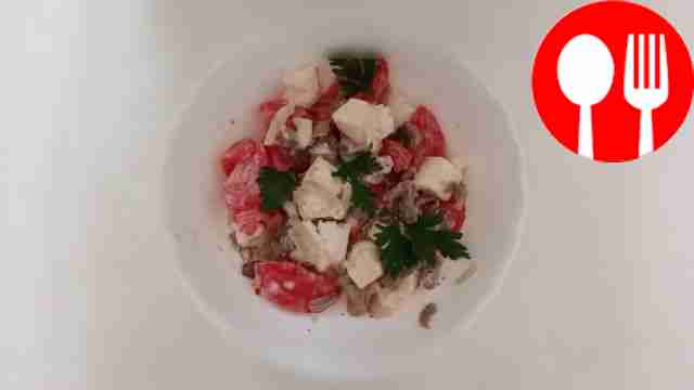 Gourmet oyster mushrooms with mozzarella