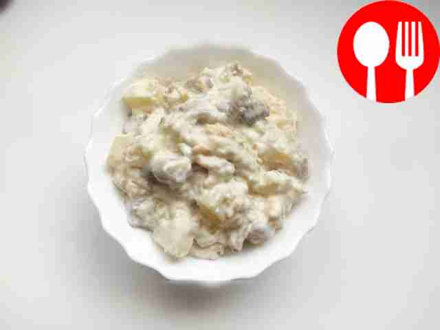 Spicy herring with pineapple