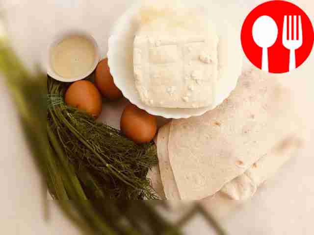 Prepare all the ingredients. Wash and dry the...