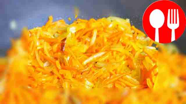 Fry the chopped onion in vegetable oil (2...