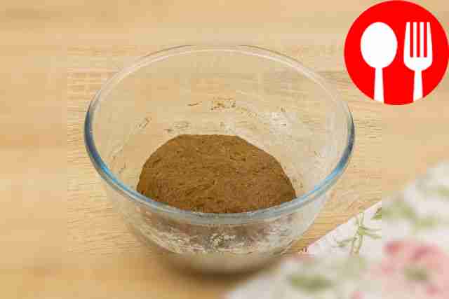 Knead a thick dough.