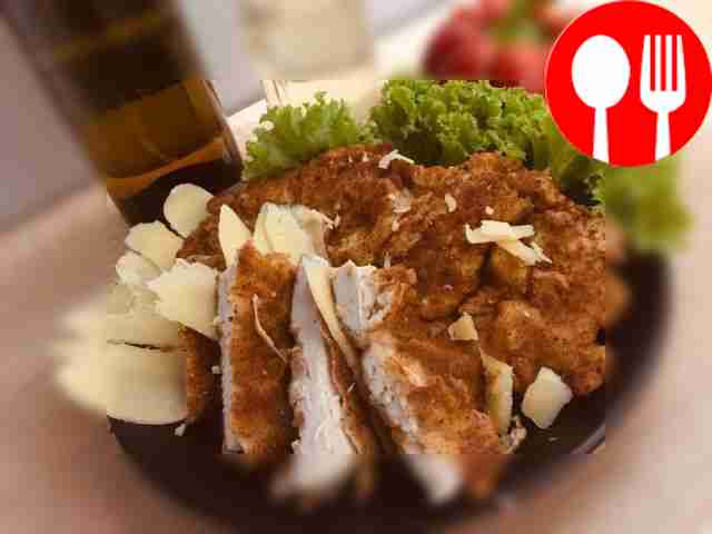 Fragrant chicken with garlic, wine and parmesan