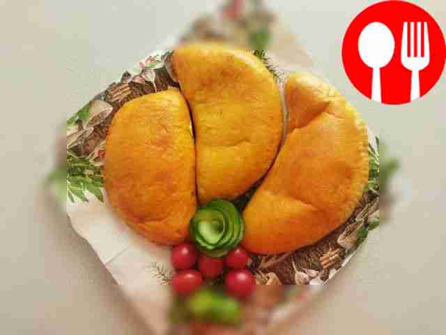 Быстрые чебуреки с колбасой