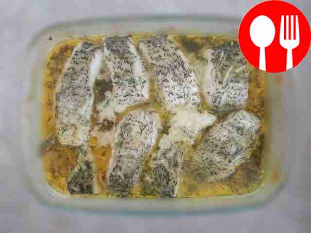Fish baked in creamy sauce