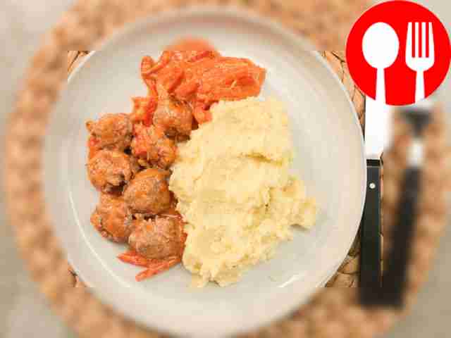 Фрикадельки с подливкой